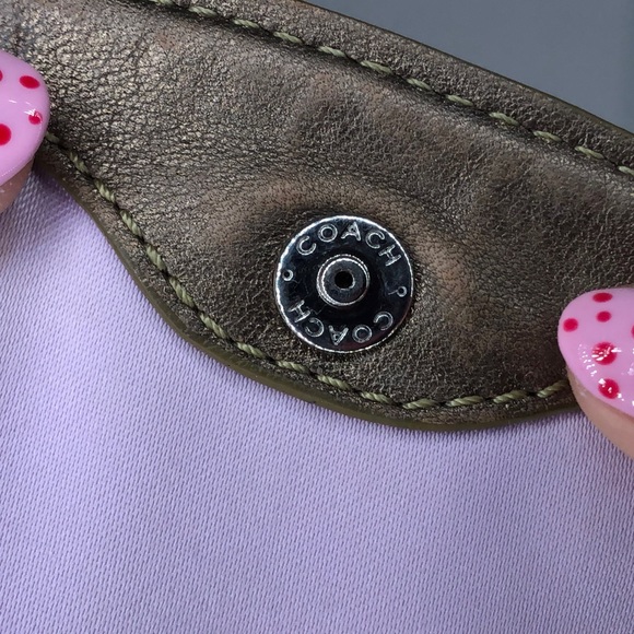 ✨SOLD✨ COACH Signature Canvas Khaki Small Shoulder Bag - 44014 - Picture 10 of 12